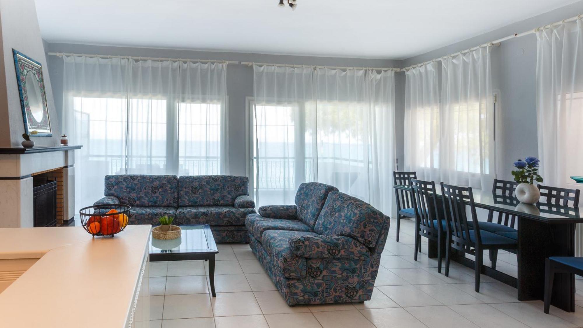 Sunset Amazing Sea View- With Fireplace -starlink Wifi Apartment